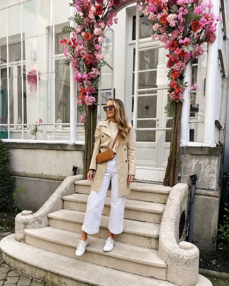 10 European Fashion Influencers You Should Follow for Ultimate Style Inspiration (Get Ready for #3!) - 4. Urban Chic