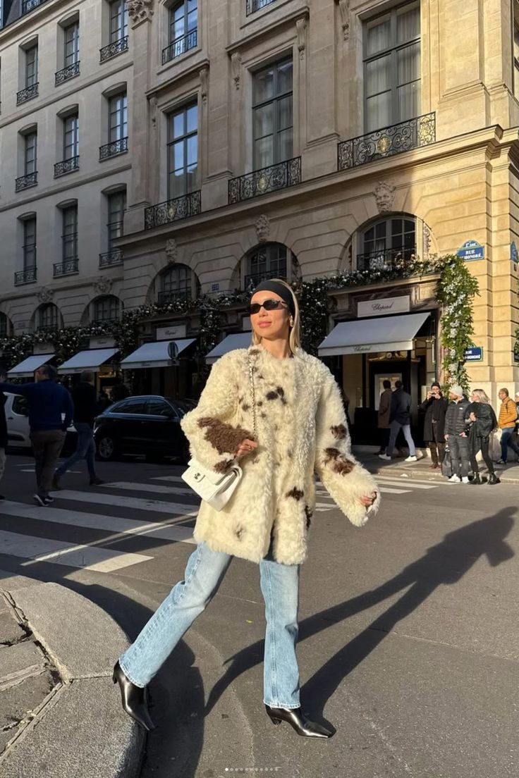 10 European Fashion Influencers You Should Follow for Ultimate Style Inspiration (Get Ready for #3!) - 1. Cozy Couture